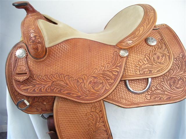 Used Saddle:- Image Number:0